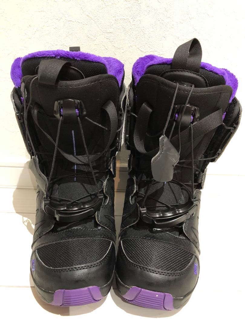 スノーボードブーツサロモン　ボードブーツサロモン