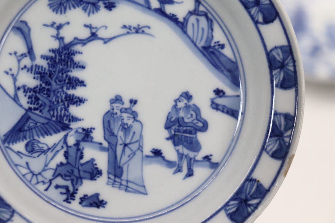 中国　染付　寅生佳器　人物紋小皿2点　送料込み250106