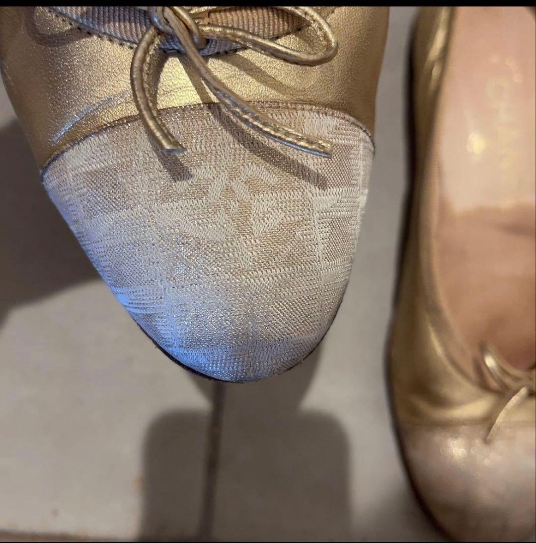 CHANEL ゴールドバレエシューズ