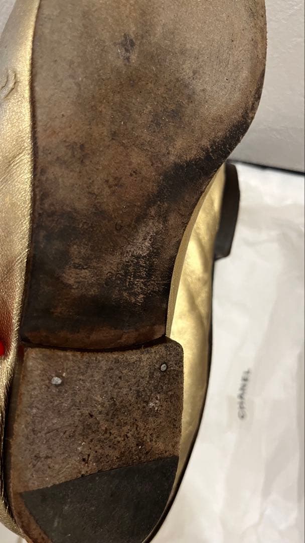 CHANEL ゴールドバレエシューズ