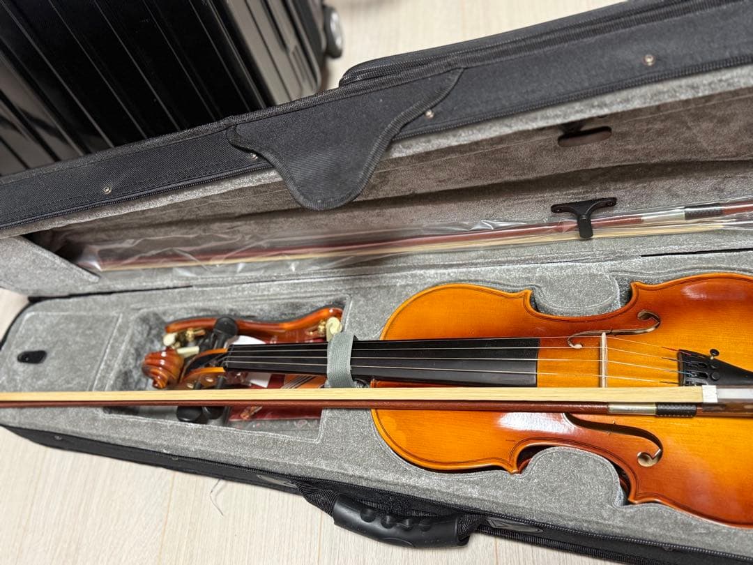 木製バイオリン 4弦 ハードケース付き