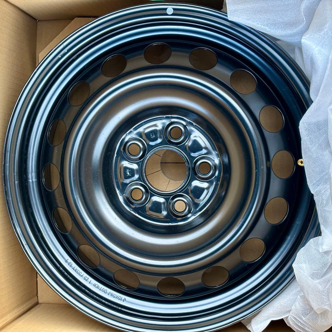 ①新型シエンタＺ　純正スチールホイール４本　キャップ・ナット付【①②セット商品】