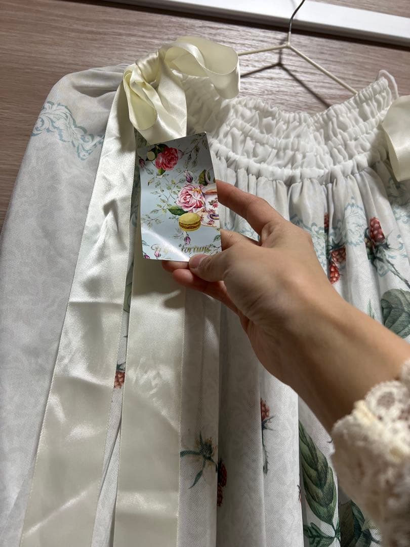 Triple*fortune 野苺のスカート