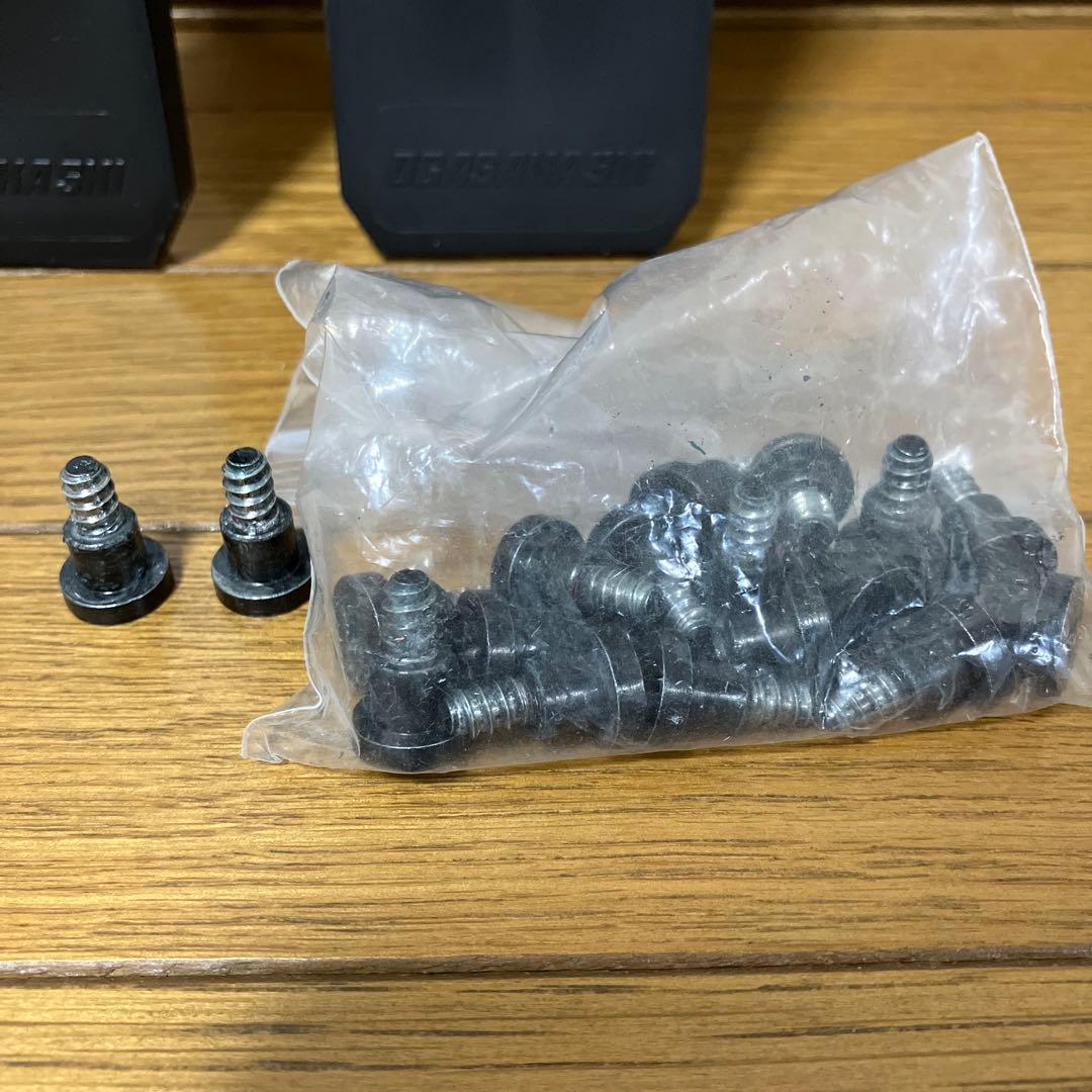 オガサカスキー（OGASAKA SKI）FM585プレート（ネジ18本付）