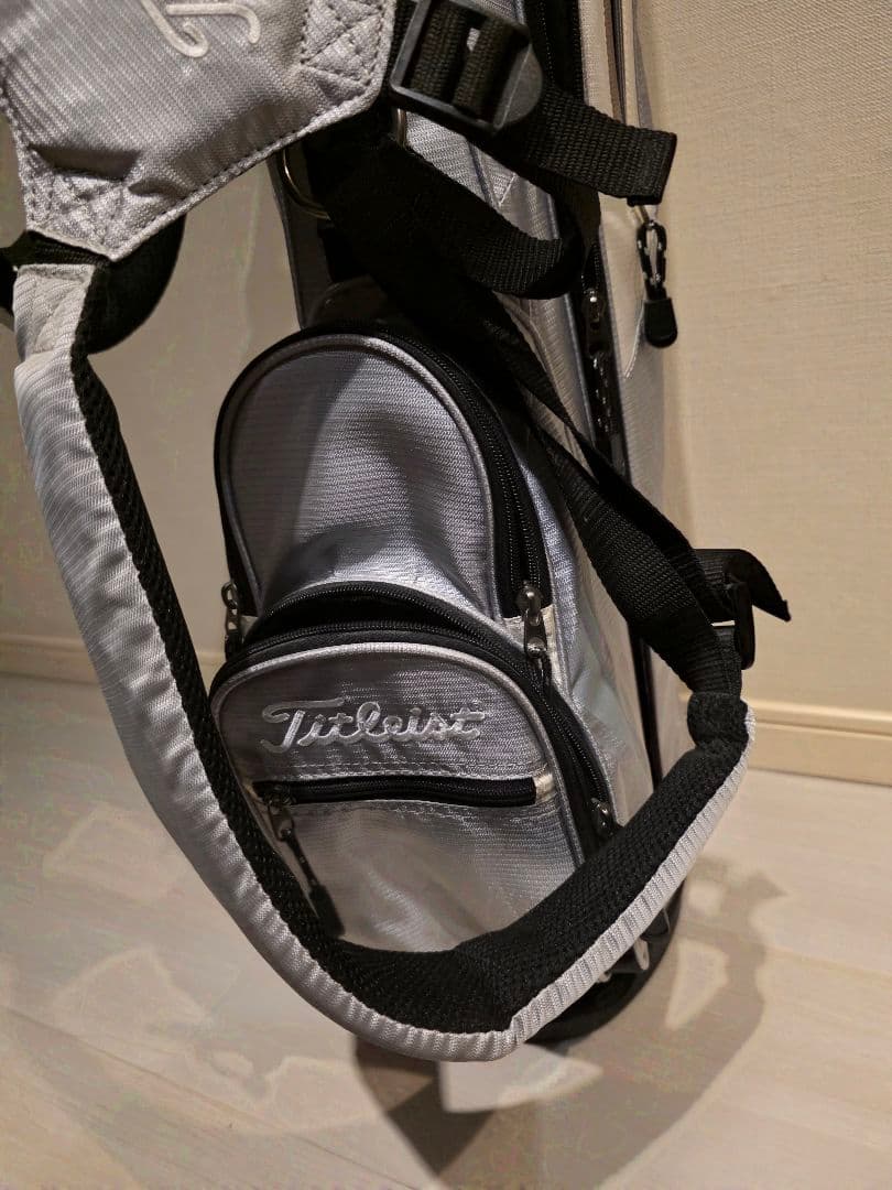 Titleist シルバー ゴルフバッグ