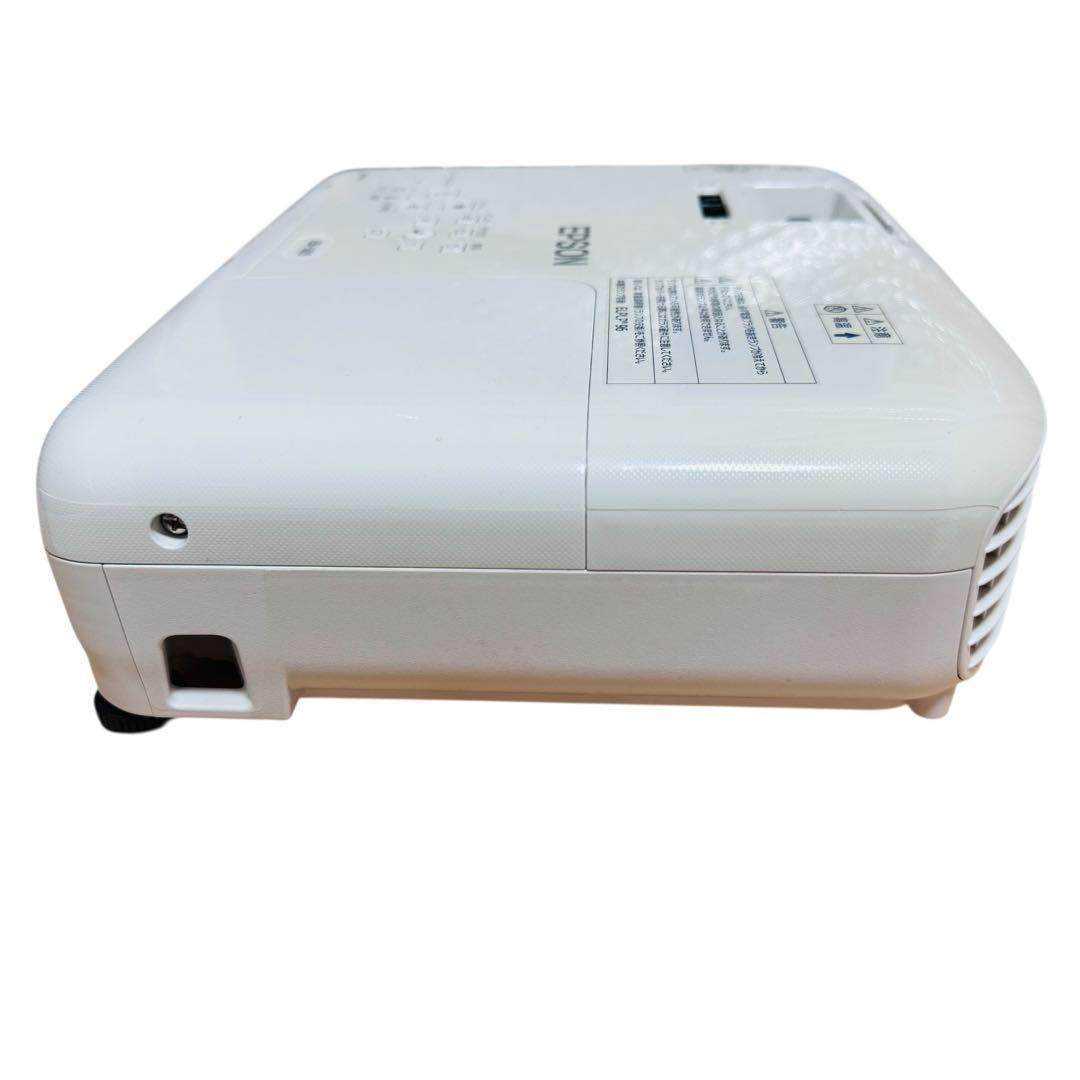 【ランプ使用時間かなり少なめ】EPSON EB-S05 プロジェクター（26h）