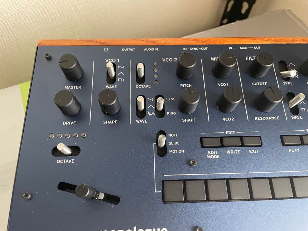 KORG monologue アナログシンセサイザー　BL