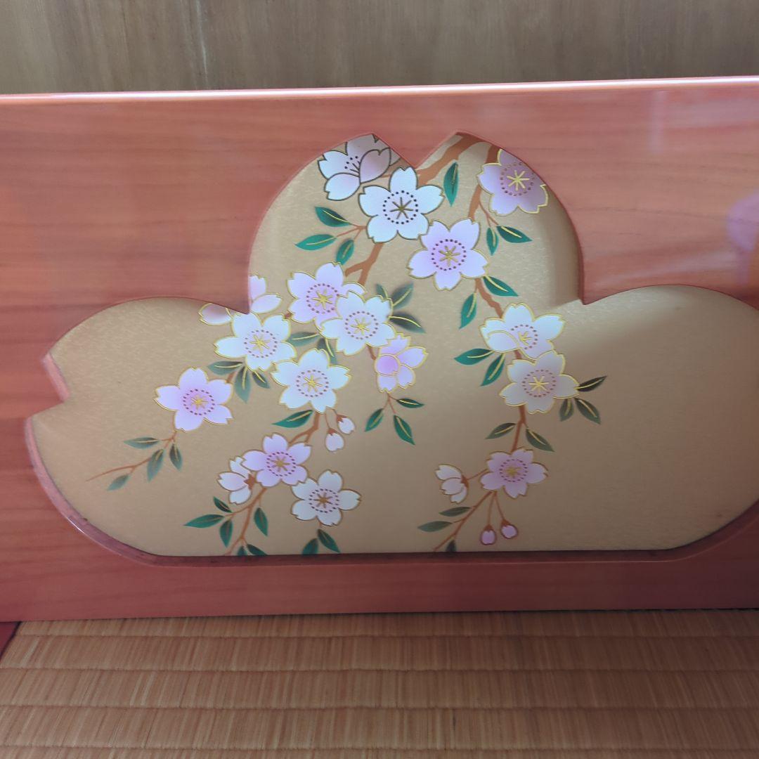 桜の花の木製ひな壇 折りたたみ式