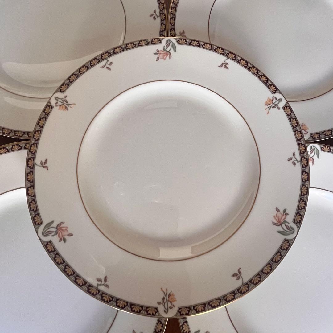 【黒壺美品】ウェッジウッド★アイシス★優雅なディナー皿　5枚