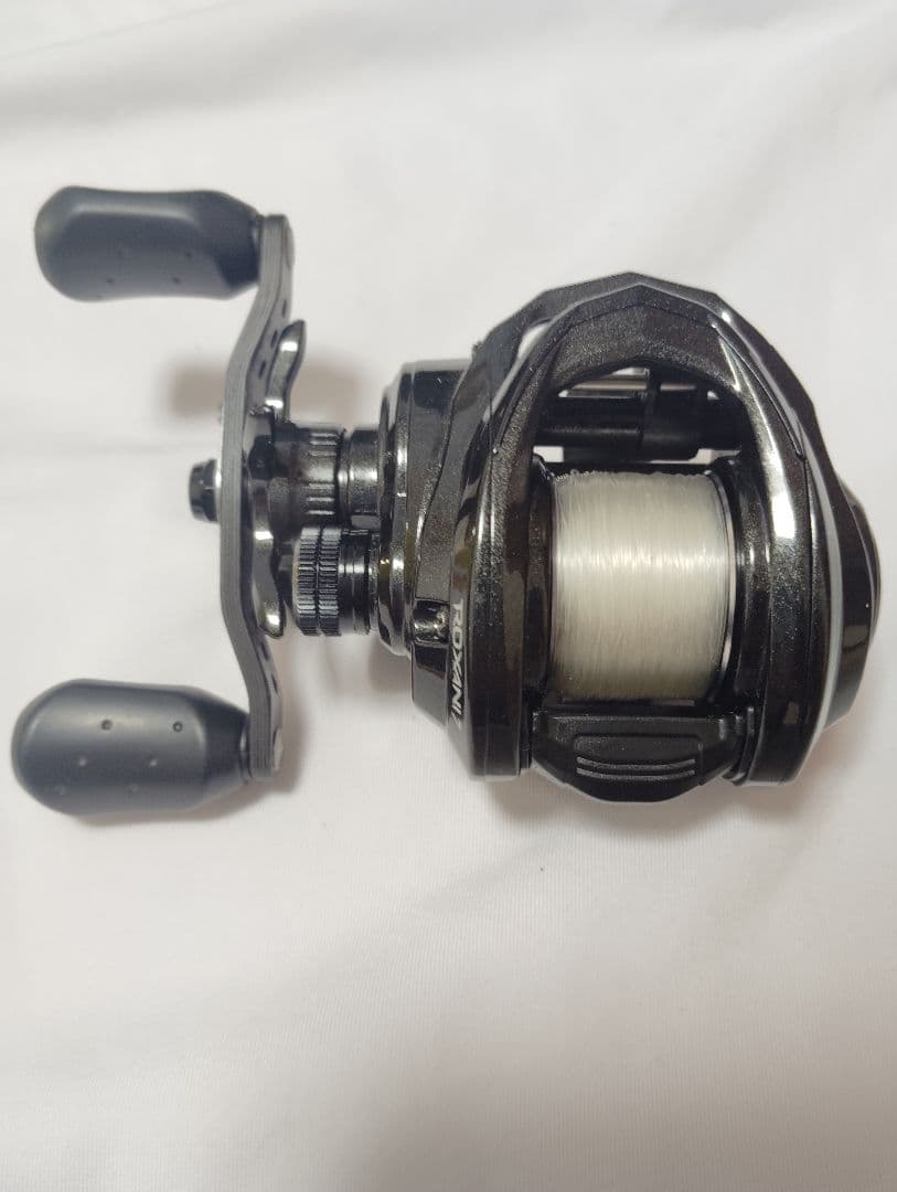 アブガルシア ロキサーニ左ハンドル 7.1.1HG